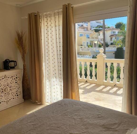 Luxury B&b Villa Tauro