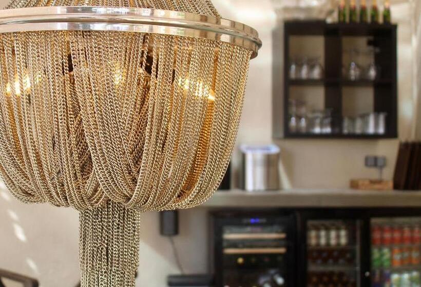 Luxury B&b Villa Tauro