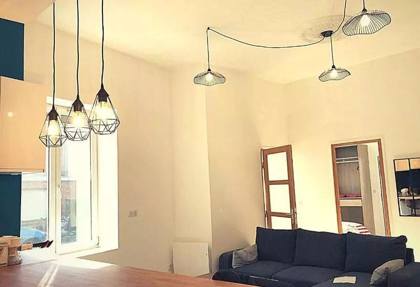 ペンション Coliving Tout Confort  Loos Les Lille Maison Partagee 7 Chambres 5 Sdb 6wc Loos Les Lille
