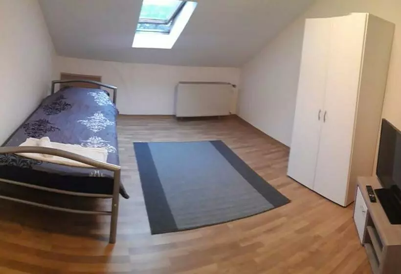 Majatalo Ferienwohnung In Erftstadt
