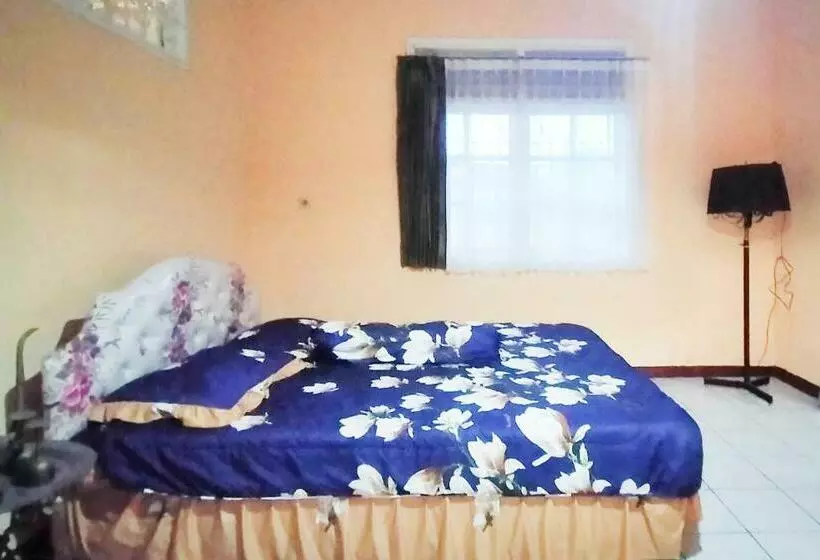 پانسیون Guest House Syari Ah Sekar Manganti Mitra Aqsa