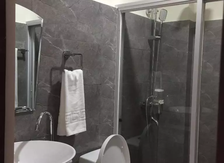 Retkeilymaja Bohol Ecotel