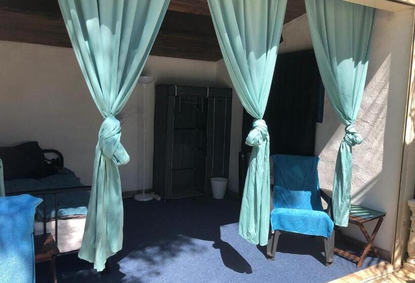 צימר Chéz Robert & Coby