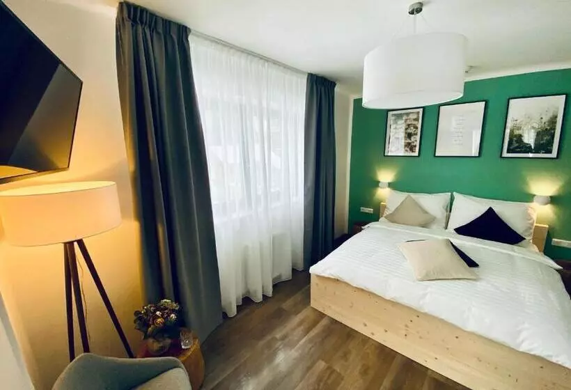 Aamiaismajoitus (B&B) Haus Stadler   Self Check In