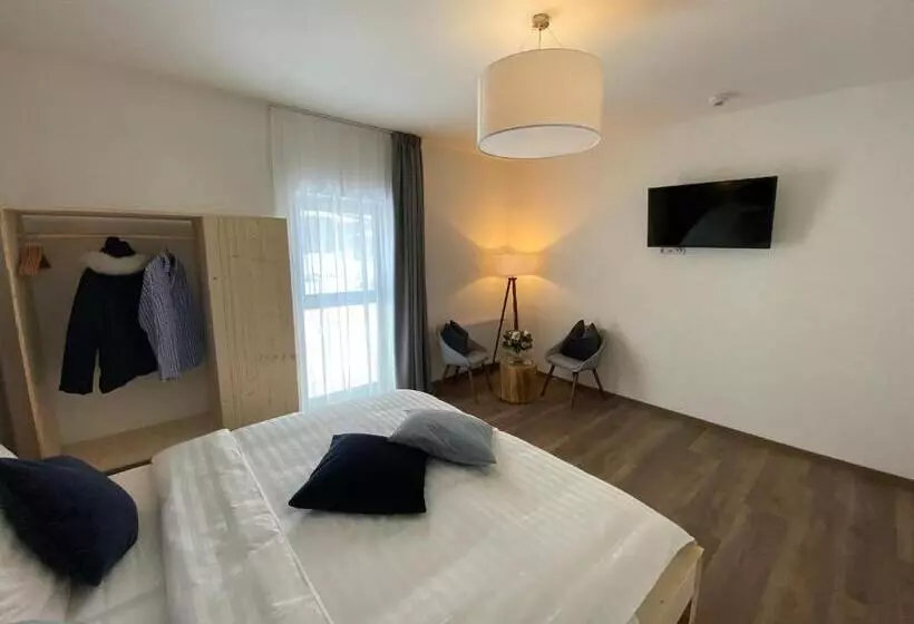 Aamiaismajoitus (B&B) Haus Stadler   Self Check In