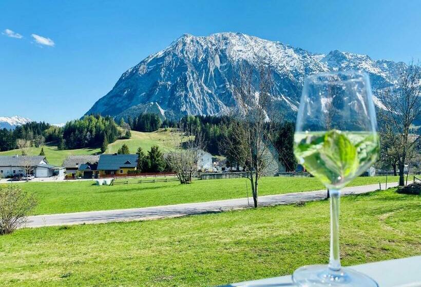 Aamiaismajoitus (B&B) Haus Stadler Self Check In