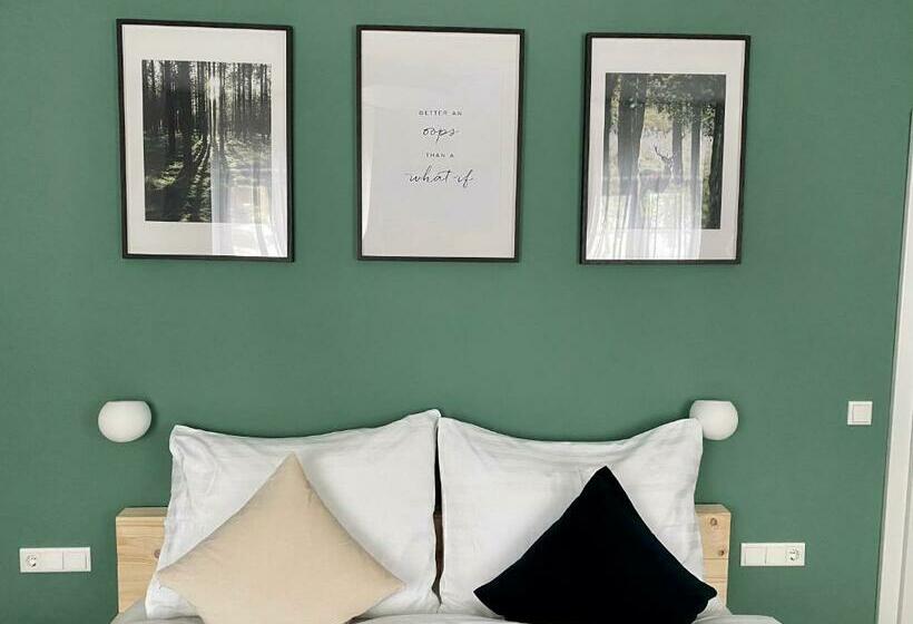 Aamiaismajoitus (B&B) Haus Stadler Self Check In