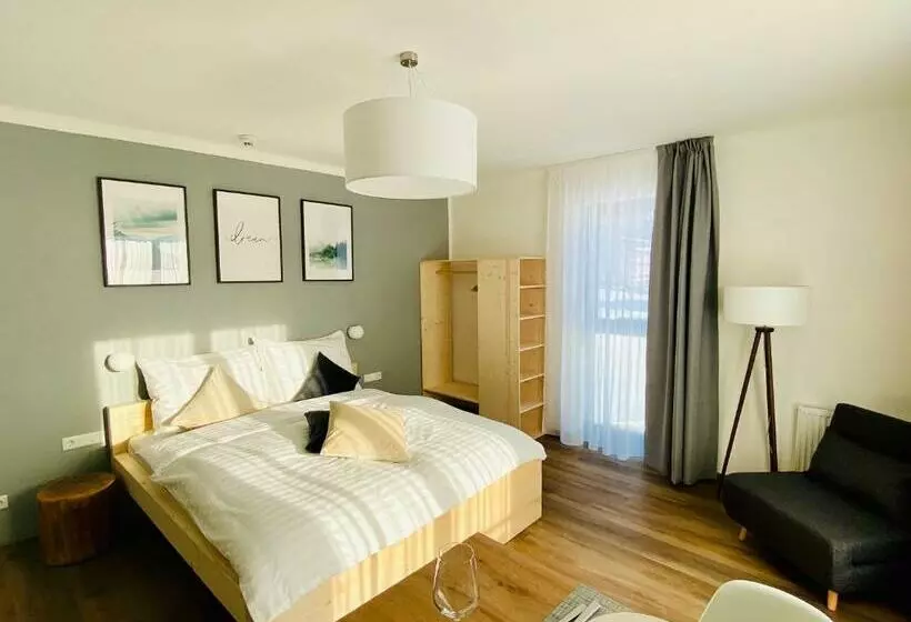 Aamiaismajoitus (B&B) Haus Stadler   Self Check In