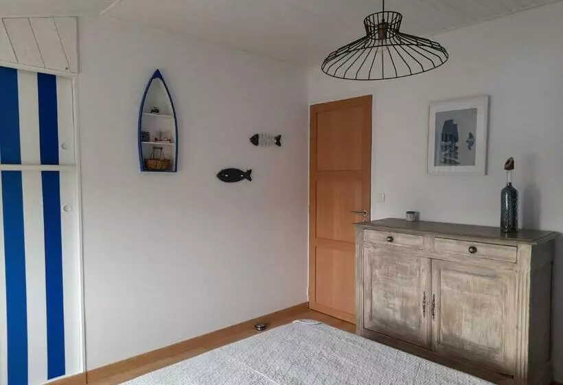 Aamiaismajoitus (B&B) Gîte La Belle Etoile 2 Nuits Minimum, 3 étoiles