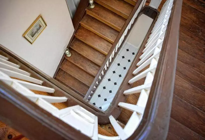 Aamiaismajoitus (B&B) Maison Matachot