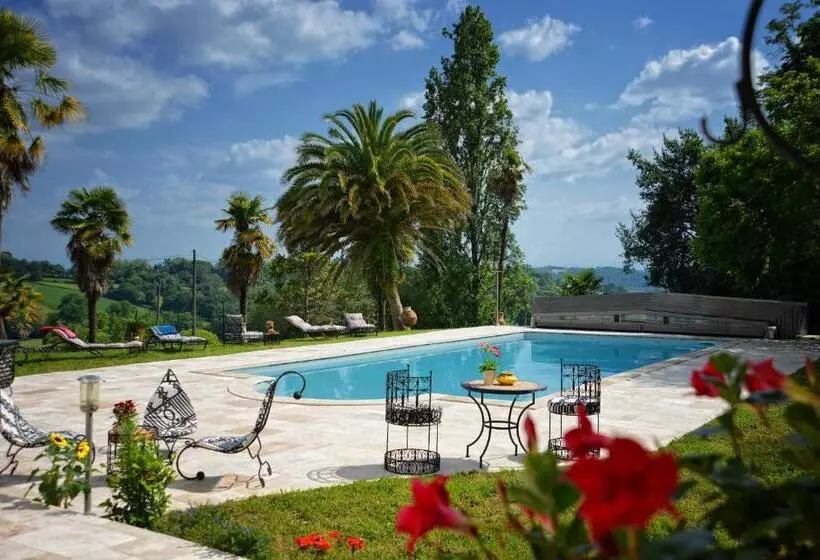 Aamiaismajoitus (B&B) Maison Matachot