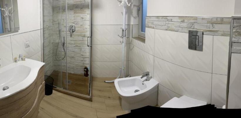 ベッドアンドブレックファースト Teddy Sroom