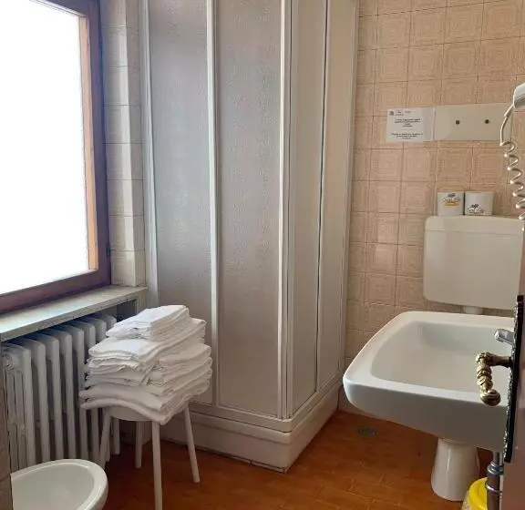 Hotelli Alpi   Asiago