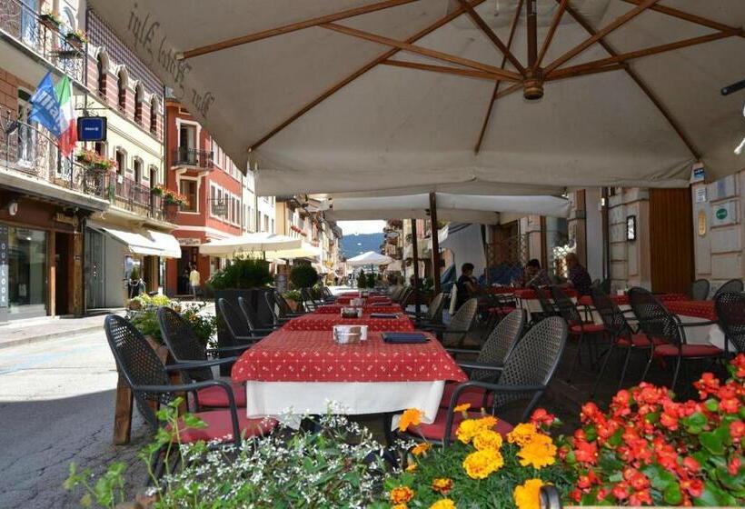 Отель Alpi Asiago