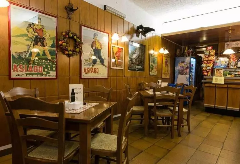 Hotelli Alpi   Asiago