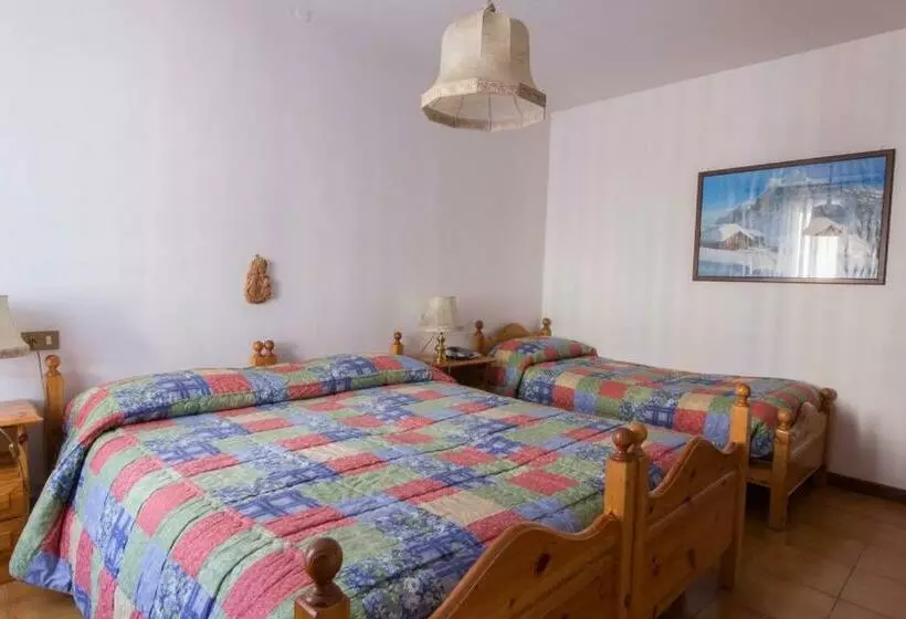 Hotelli Alpi   Asiago