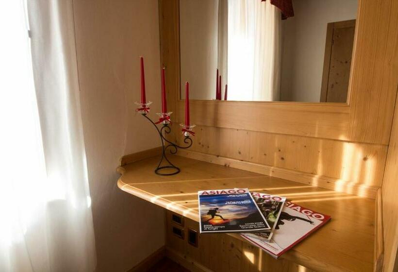 Отель Alpi Asiago