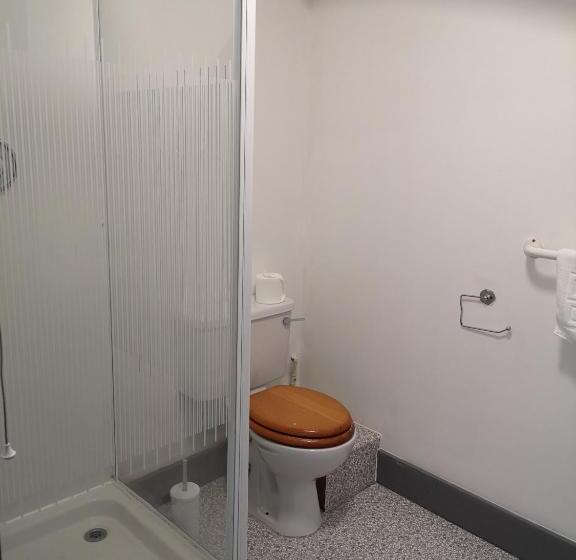 Капсульный Oтель Ty R Bont Studios