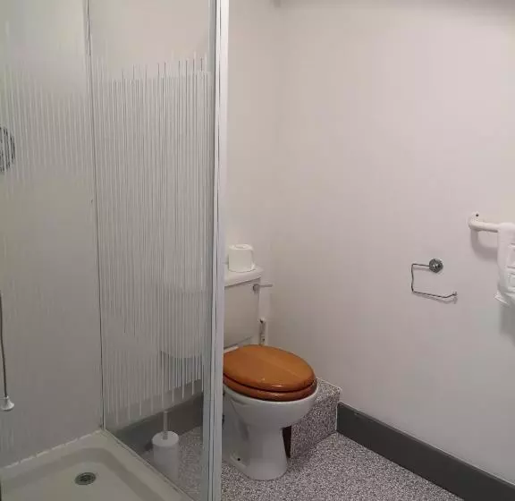 Kapselihotelli Ty R Bont Studios