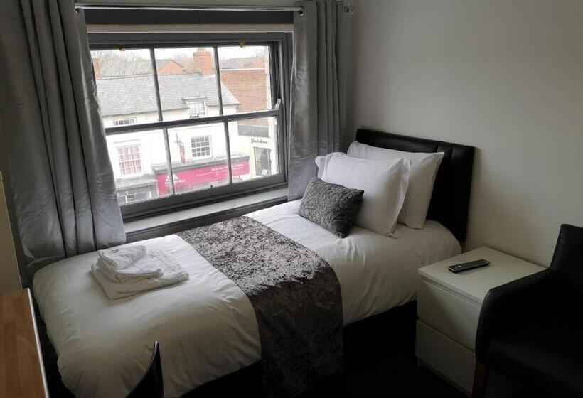 Капсульный Oтель Ty R Bont Studios