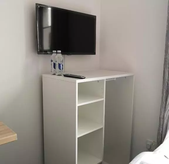 Kapselihotelli Ty R Bont Studios