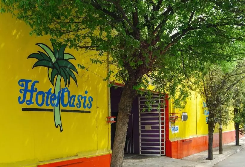 ホテル Oasis