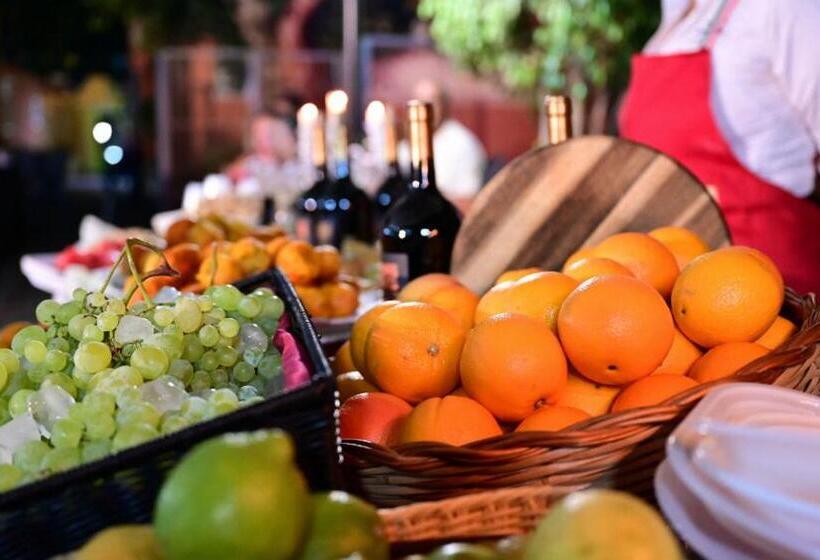 Mg Palace Hotel Costa Del Sole