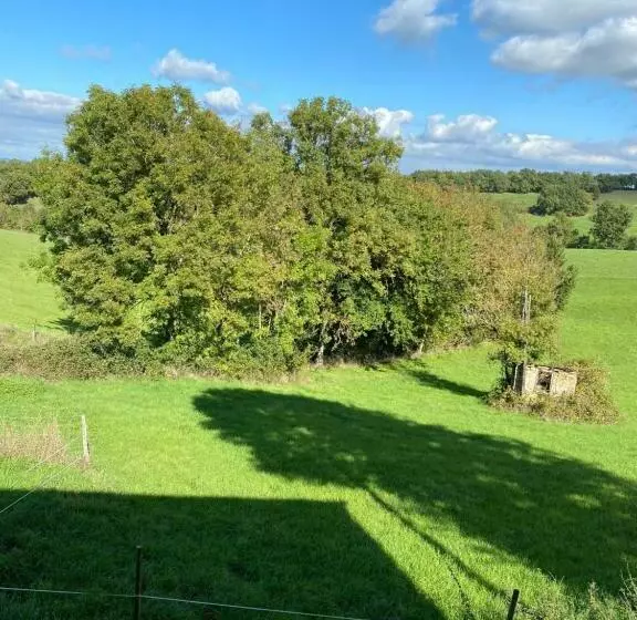 Majatalo Chambres Et Table D Hôtes Le Cèdre Aveyron