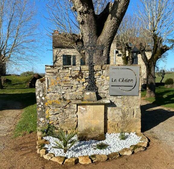 ペンション Chambres Et Table D Hôtes Le Cèdre Aveyron