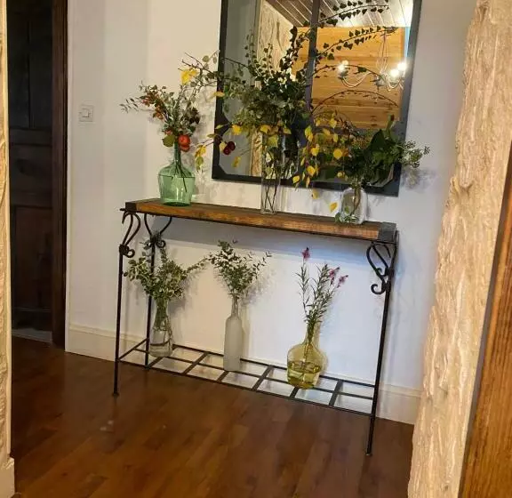 Majatalo Chambres Et Table D Hôtes Le Cèdre Aveyron