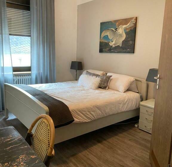 פנסיון Parel Aan De Moezel