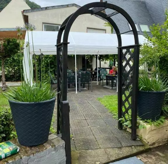 Pension Parel Aan De Moezel