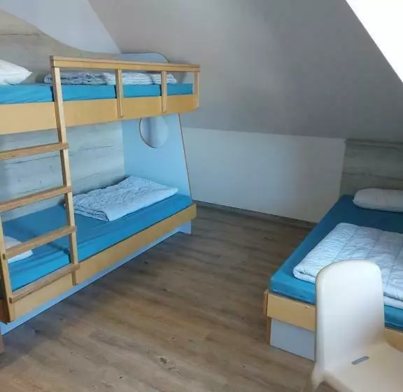 Retkeilymaja Haus Klaarstrand