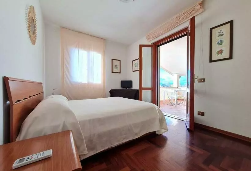 تختخواب و صبحانه Guesthouse L Acquarello