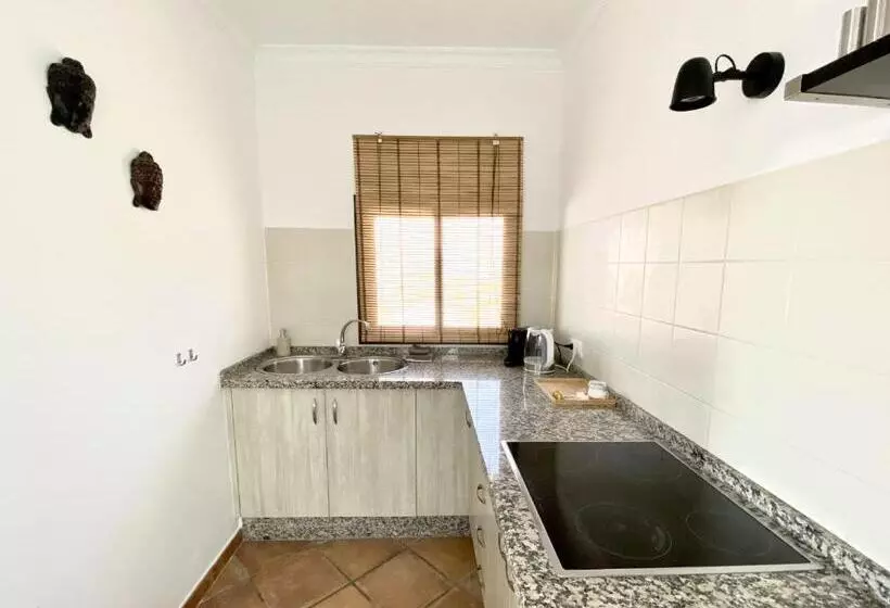 Aamiaismajoitus (B&B) Casa La Calera   Adults Only