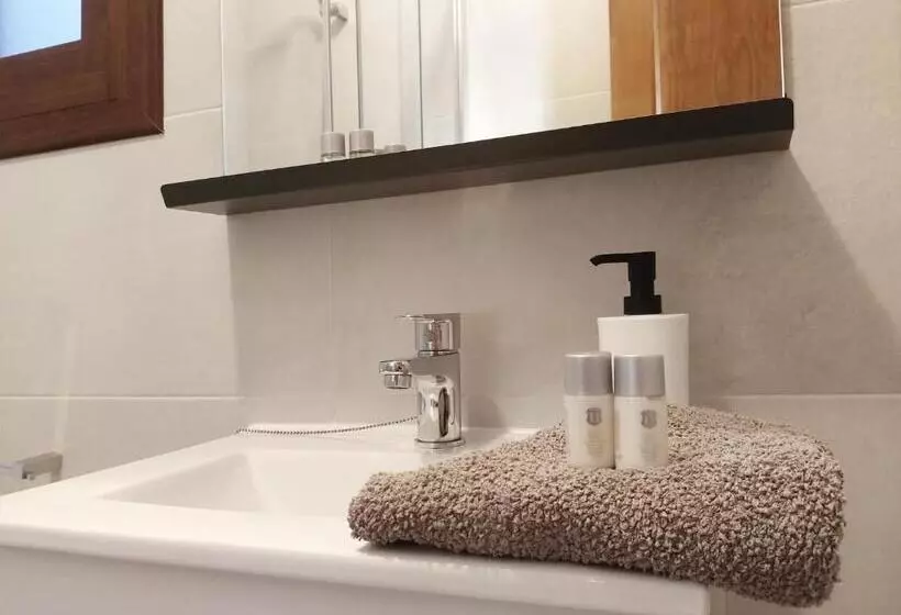 Aamiaismajoitus (B&B) Casa La Calera   Adults Only