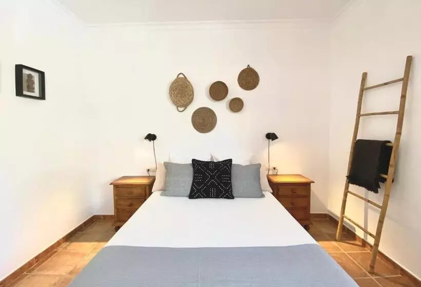 Aamiaismajoitus (B&B) Casa La Calera   Adults Only