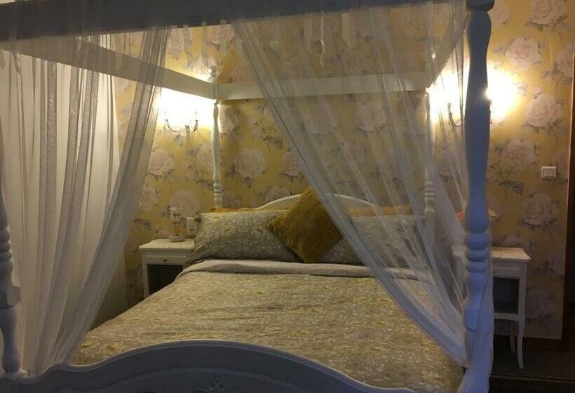 Bed and Breakfast Le Jardin De Rose 24 Feuillebert Romagne 86700