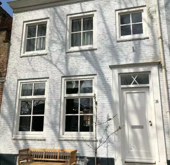 Aamiaismajoitus (B&B) Stadsdromer