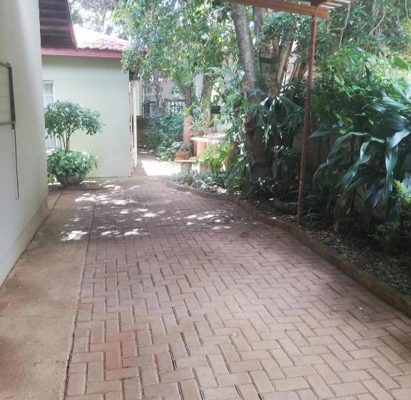 Pension A Cody Place