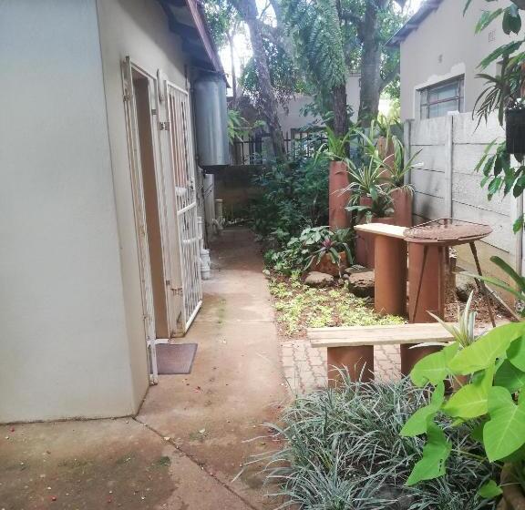 Pension A Cody Place