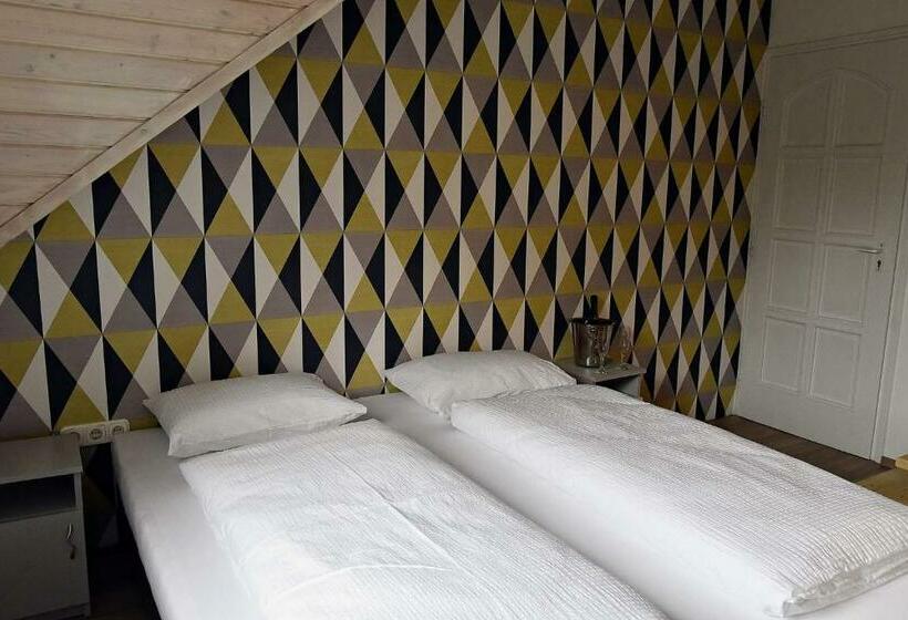 Пансион Aquarium City