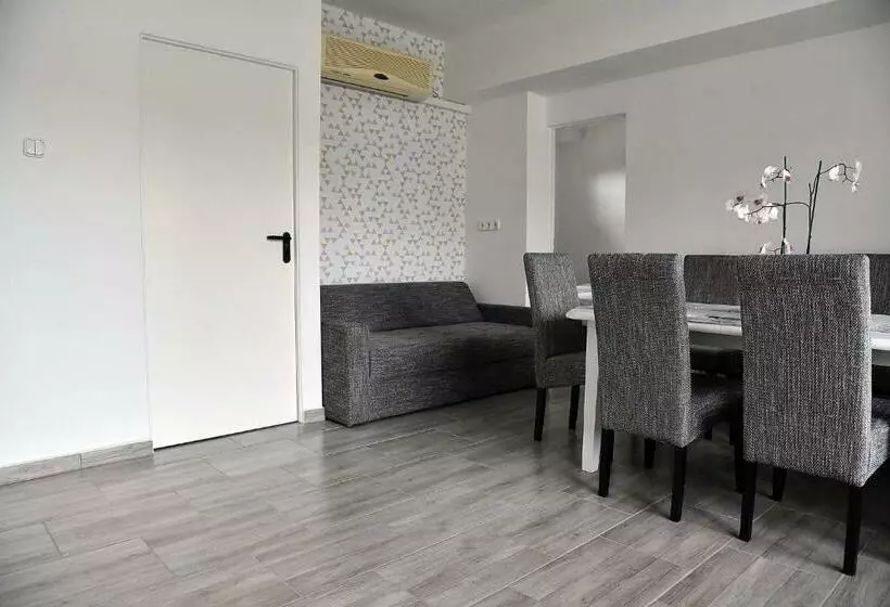 Majatalo Aquarium City