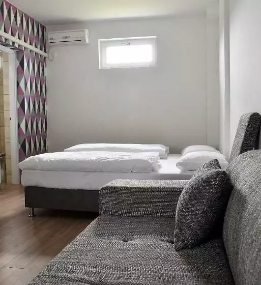 Majatalo Aquarium City