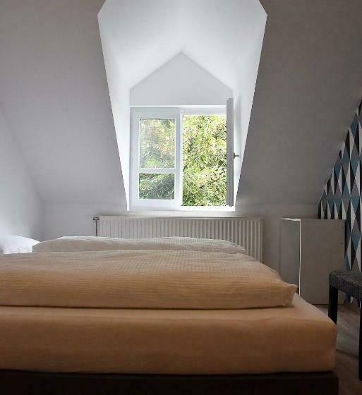 Пансион Aquarium City