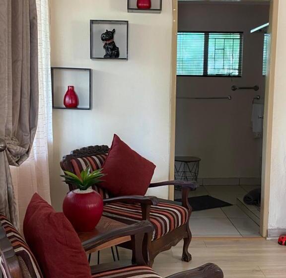 Пансион Christa S Place 897