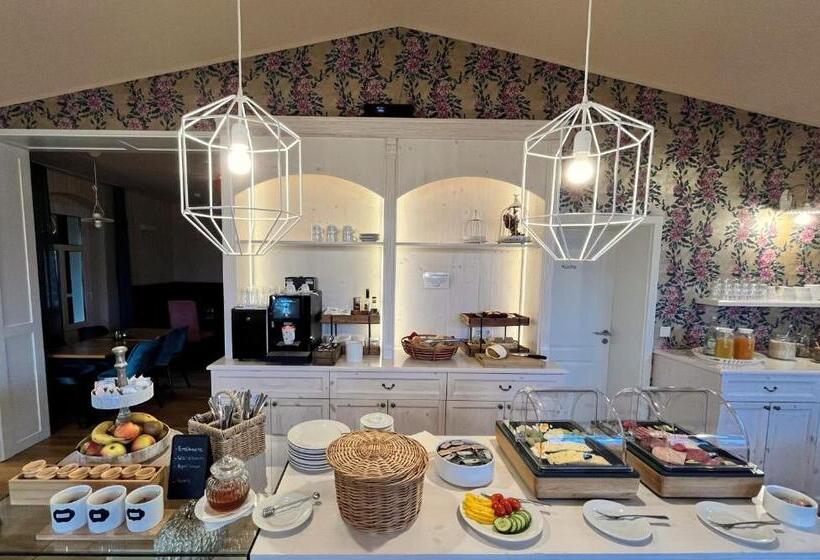 Waldidylle Gohrisch, Pension Und Ferienwohnungen