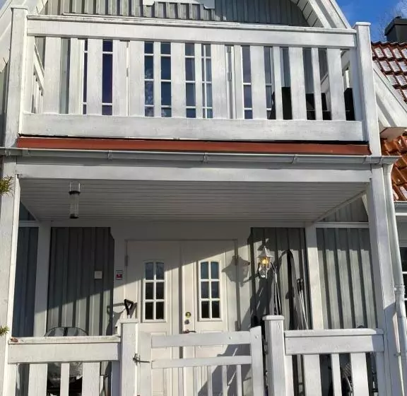 Dr åsa Kallfors Järna Bed & Breakfast