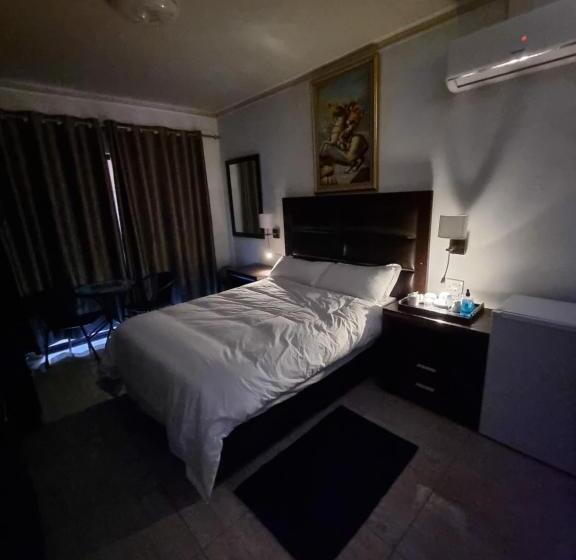 مبيت وإفطار Whitehouse Lodge Benoni