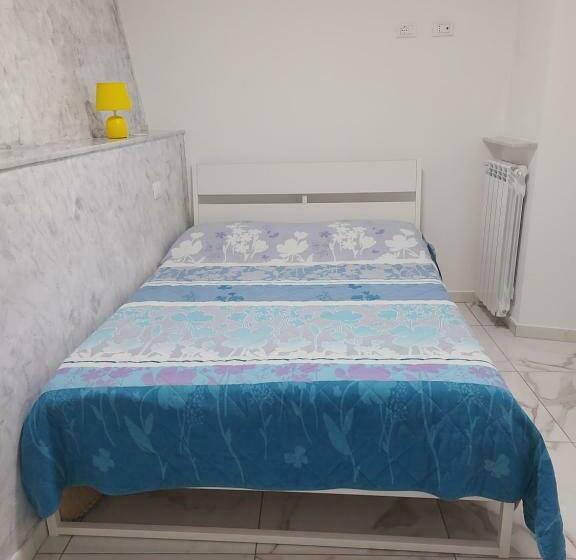 هتل Camera Matrimoniale Genova Rooms